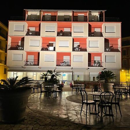 Hotel Robinia Imperia Exteriér fotografie